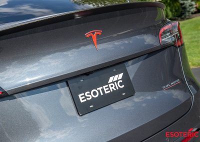 Tesla Model Y ESOTERIC Detail