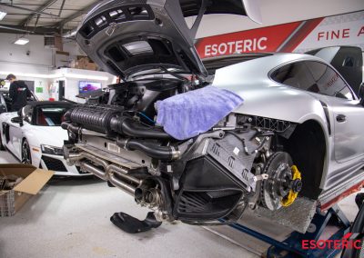 Porsche GT2RS Exhaust Installation 10