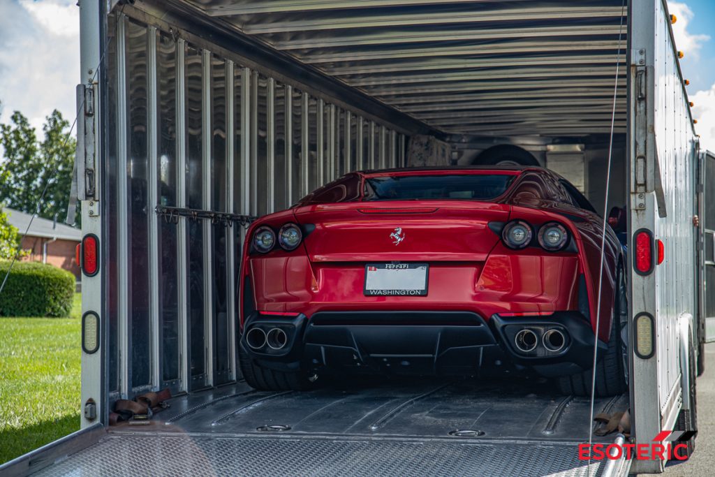 Ferrari 812 GTS Loading