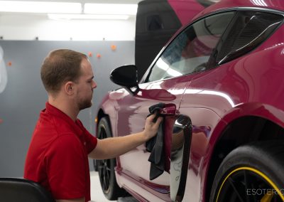 Porsche 718 Cayman GT4 RS Ruby Star